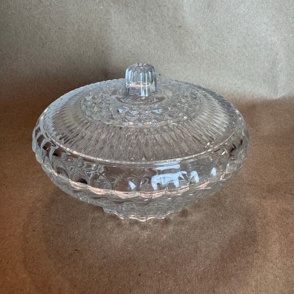 Clear Glass Covered Candy Dish - Picture 1 of 3